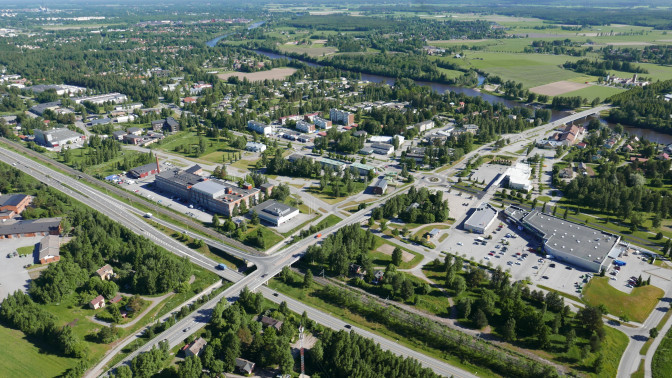 Ilmakuva Ulvilan keskustaajamasta.