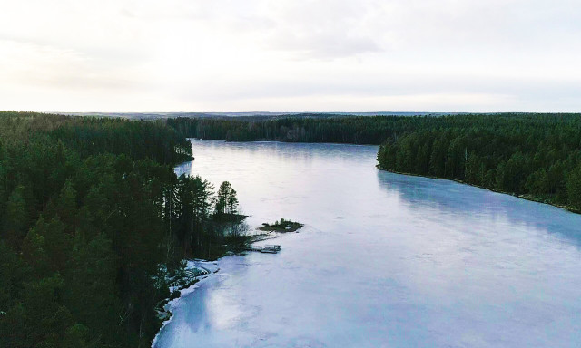 Sitowisellä on toimipiste Salossa