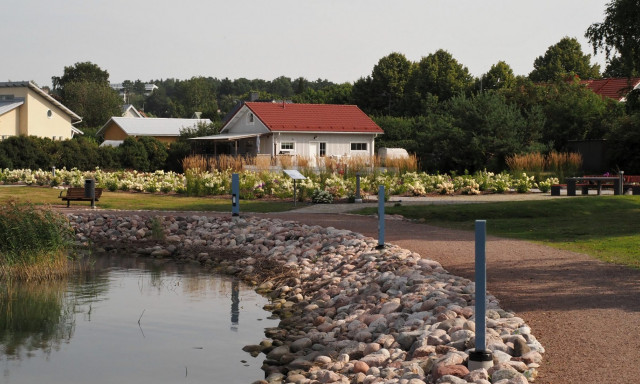 Paraisten kaupungin keskuspuisto peruskorjattiin.