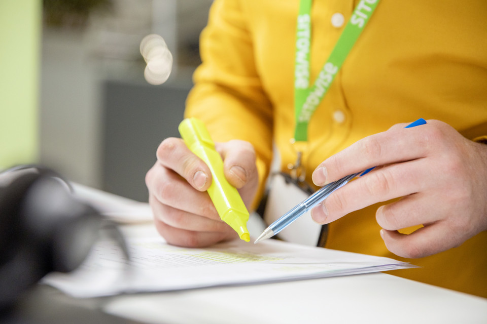 Osaamiskuva_Sitowisen_toimistolla_suunnittelija_lres