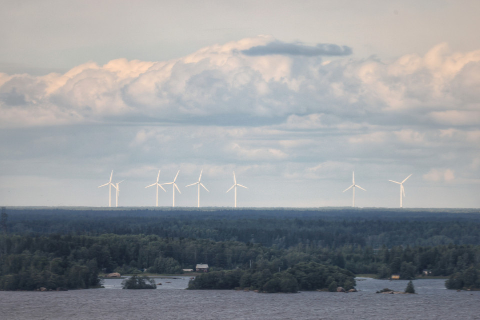 Heli Nukin ottama kuva tuulivoimalta.