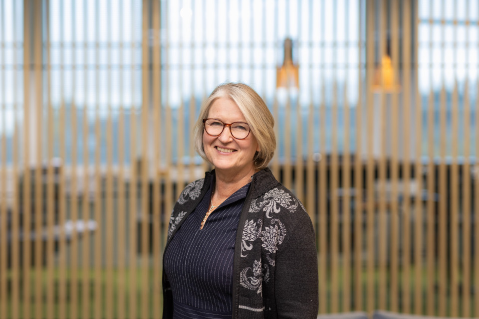 Sitowisen asiantuntija Anu Soukki.