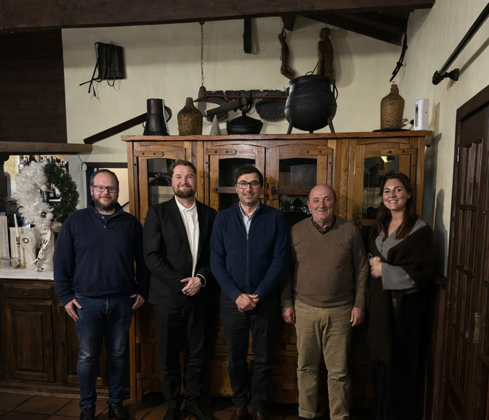 Martinho Goncalves, Sami Lankiniemi and Maria Njod from Sitowise meeting Aguair Floresta in Portugal.