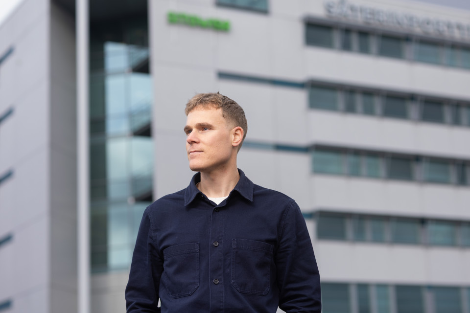 Sitowisen asiantuntija Nicholas Stewart.