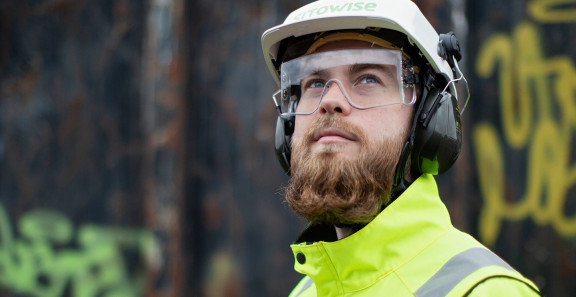 ulkoilmanlaatu voi heiketä esimerkiksi työmailla tai teollisuusalueilla