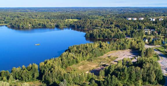 puhtaan pohjaveden takaamiseksi tehdään töitä myös Suomessa
