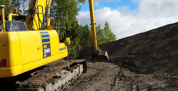 Kaivinkone työmaalla