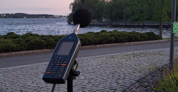 Melumittausta kaupunkiympäristössä.