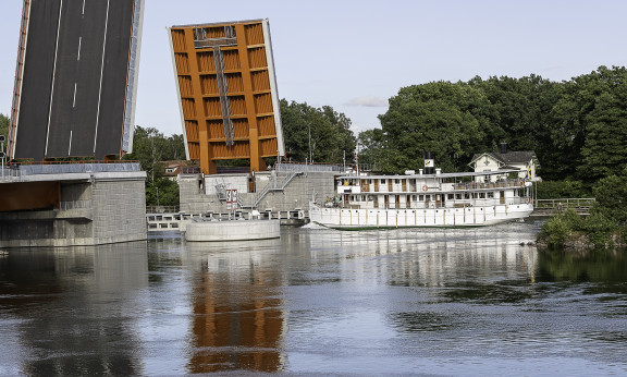 Infracontrol bridge