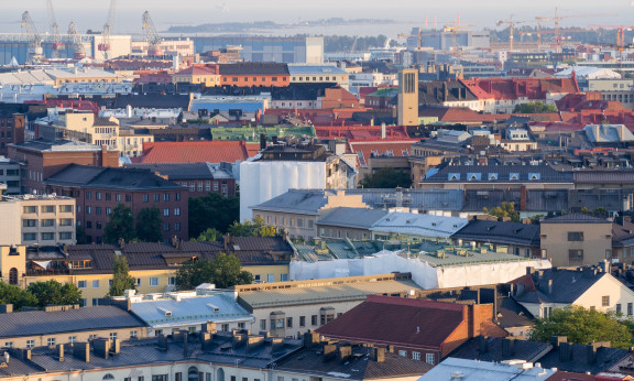 Helsingin Töölö kuvattuna ilmasta Anders Koposen ottamassa kuvassa.