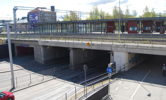 Lahden rautatieaseman alikulkusilta.