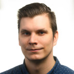 Sitowisen asiantuntija Oskari Mäkelä.